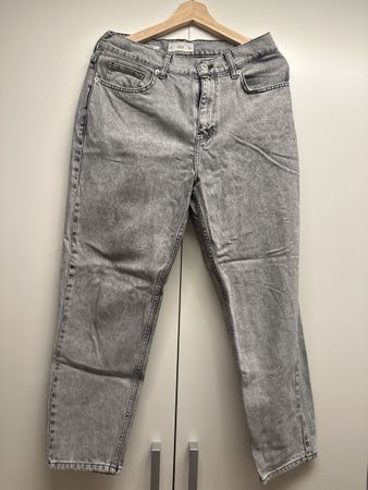 Graue Mango Mom Jeans, Top Zustand, Groesse 38