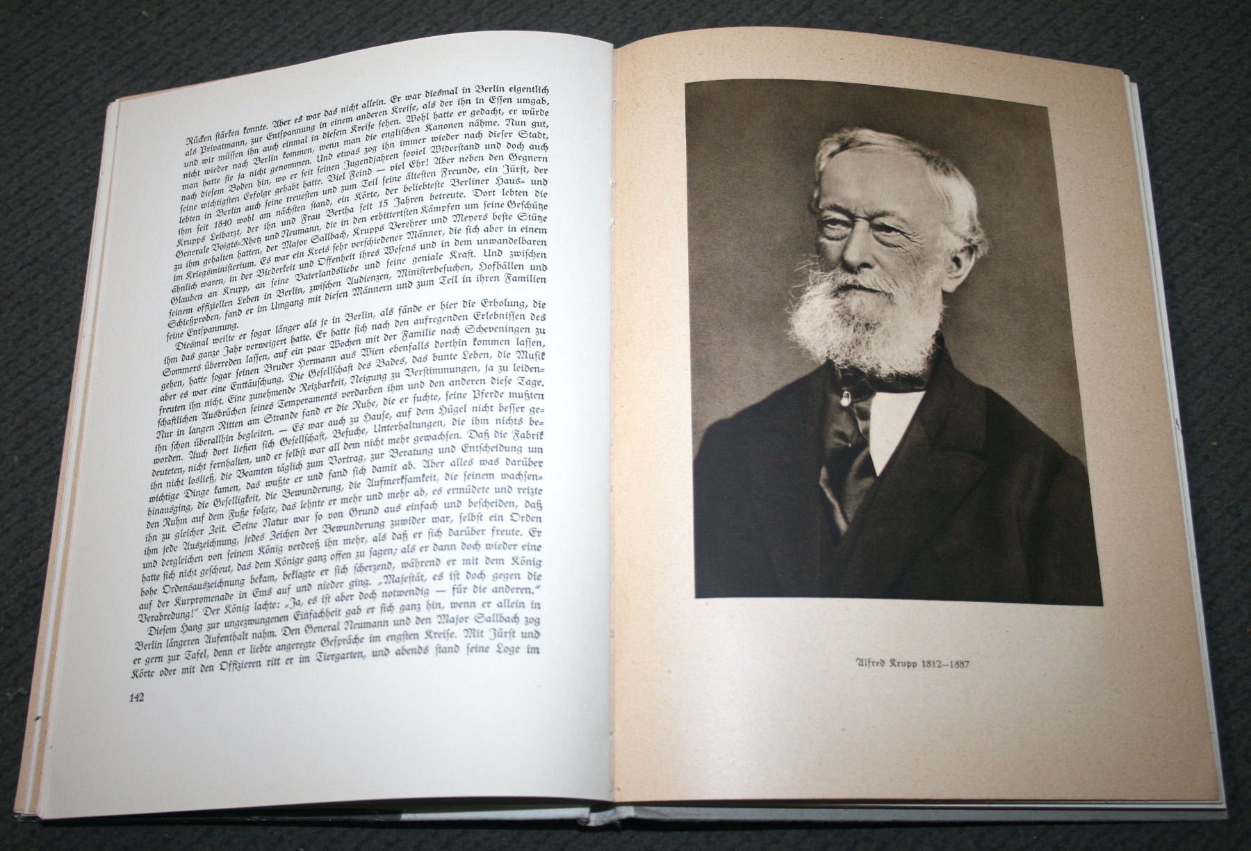 Libri: W. Berdrow: Alfred Krupp und sein Geschlecht, 1937 – Usato da Schaffhausen venduto da Kartenprofi 7