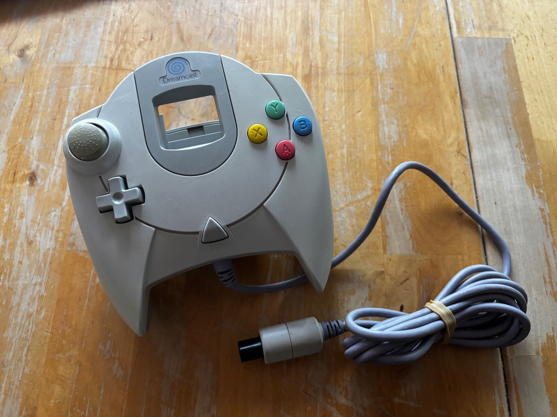 Manettes: SEGA Dreamcast Original Controller – D'occasion à Frenkendorf par Fionchen