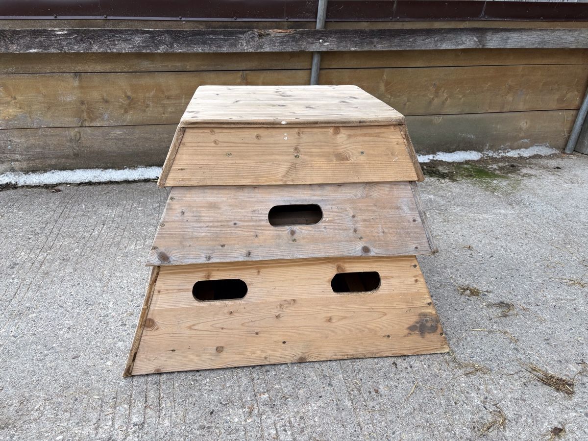 Sonstige Dekorationen & Accessoires: Podeste aus Holz – Gebraucht aus Les Bois von Espiga01 3