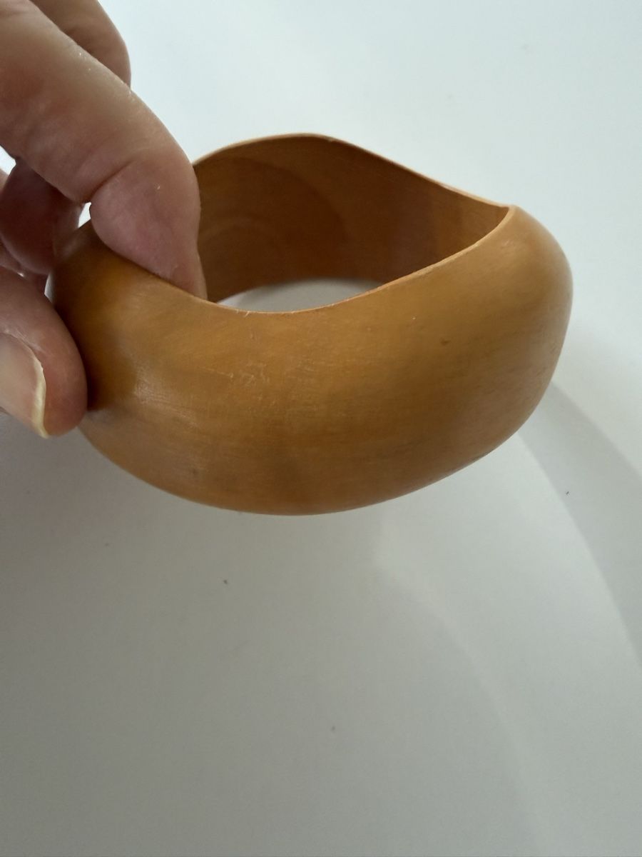 Bracciali & Braccialetti: Armreif Holz hell  – Usato da Winterthur venduto da tat_ky5h 3
