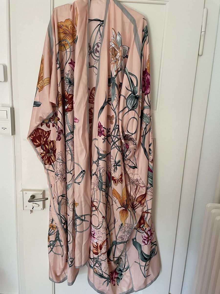 Kimono: Seiden Kimono Einzelstück – Nuovo (secondo la descrizione) da Zürich venduto da cosmic_mariposa 6
