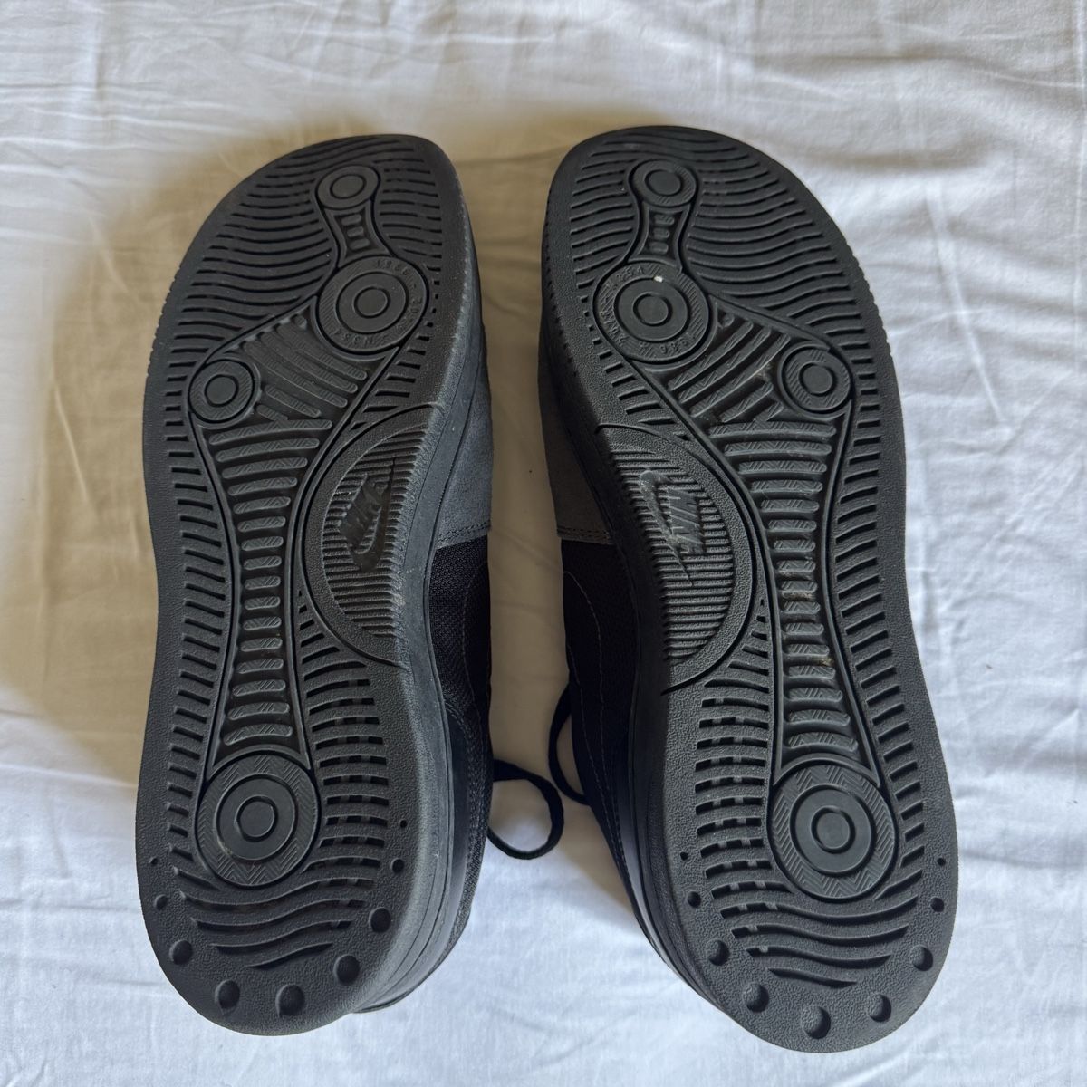 Nike Scarpe da uomo: Nike Squash-Type N.354 Black Anthracite – Usato da Lausanne 26 venduto da baptistevgl 3