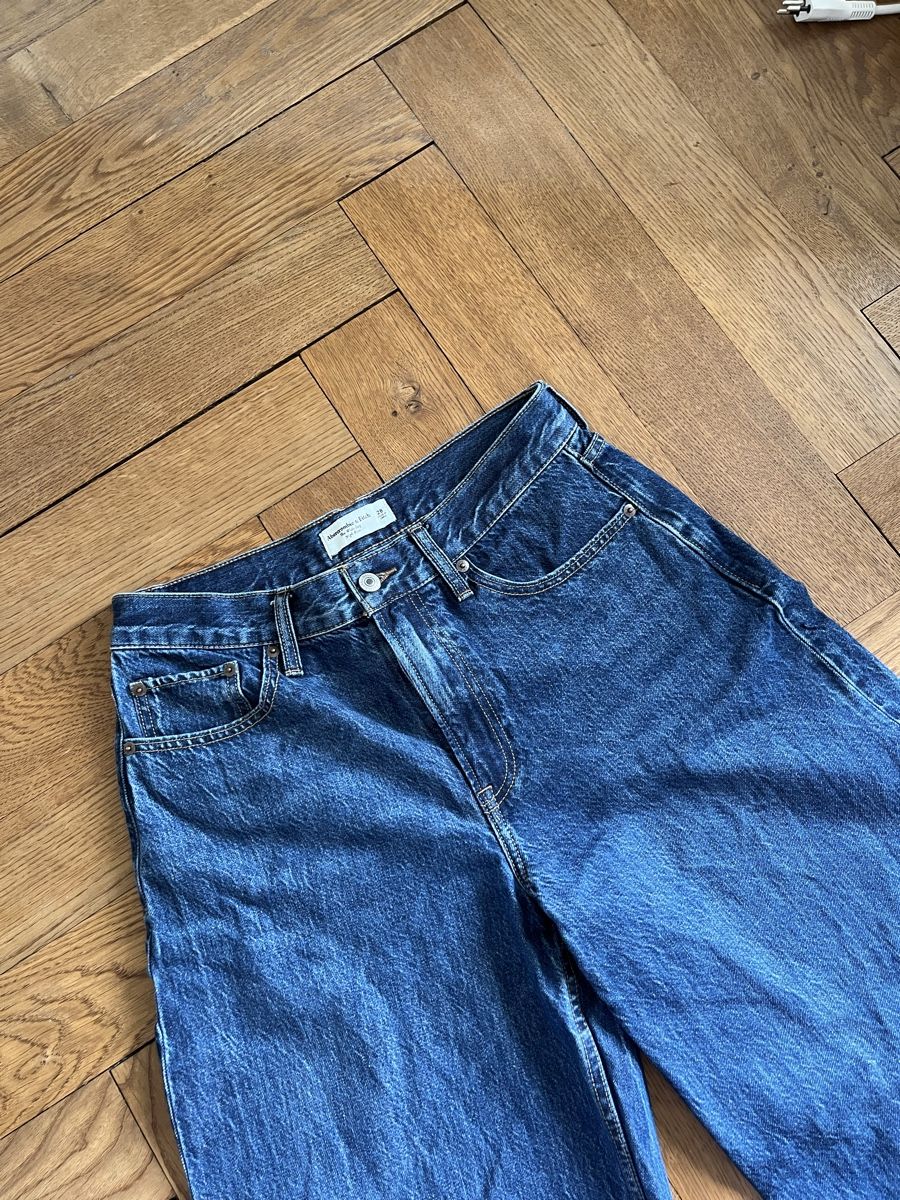Abercrombie Jeans: Abercrombie Jeans Blau, Grösse 28 – Nuovo (secondo la descrizione) da Dornach venduto da mia_7k5s