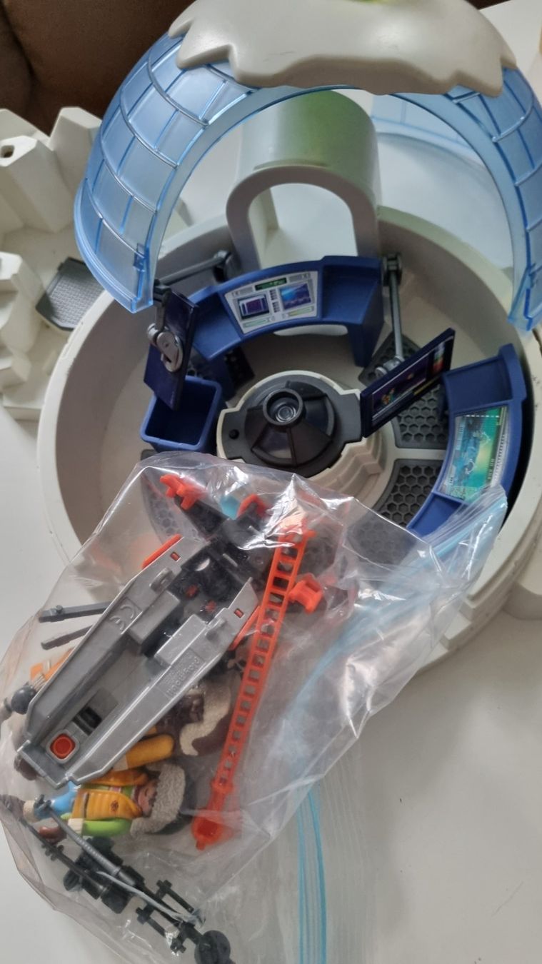Playmobil Spielhäuser: lot de Playmobil divers – Gebraucht aus La Chaux-de-Fonds von mikilo1 7