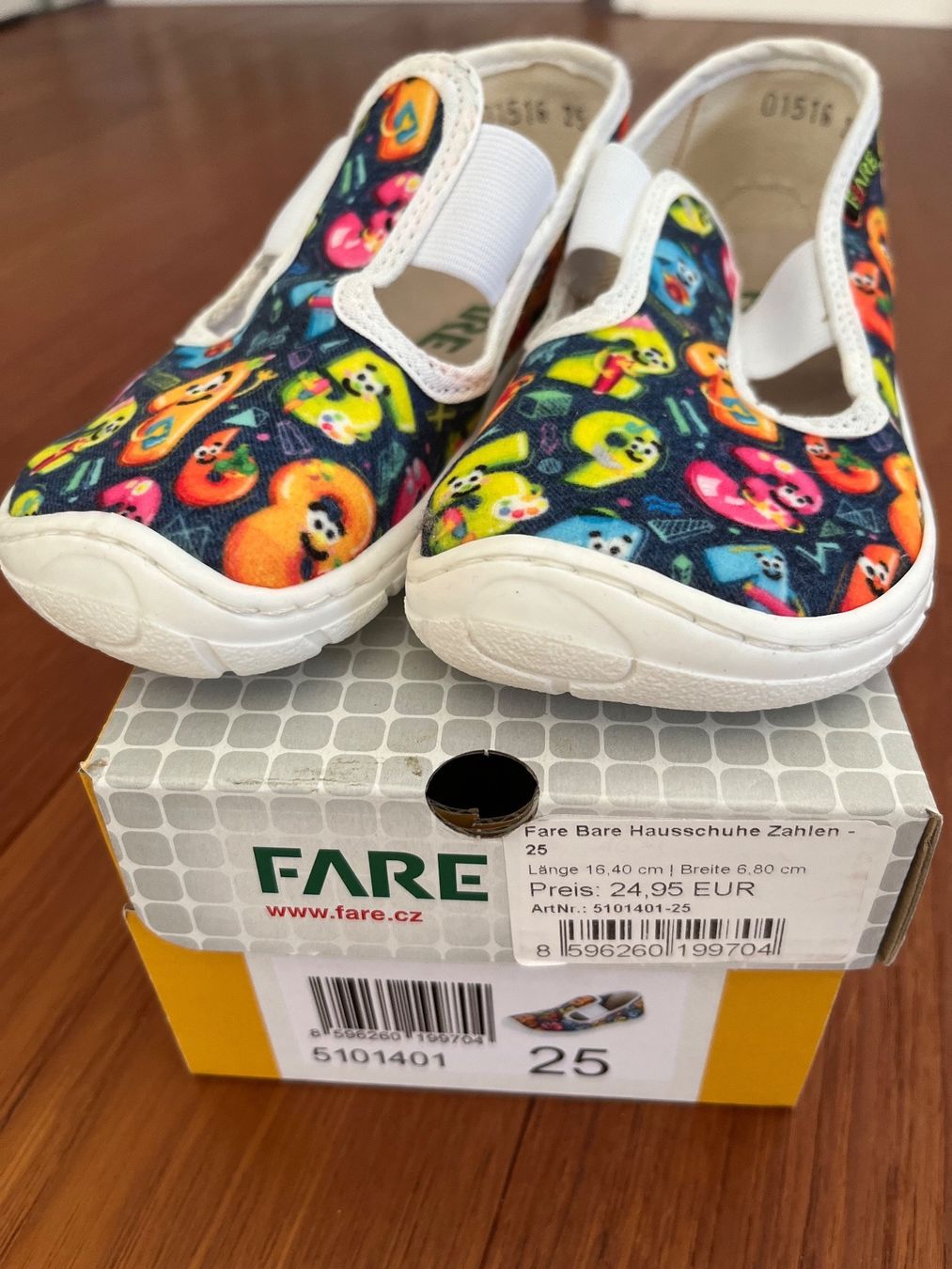 Chaussures garçon: Barfusschuhe - Fare Bare Slipper (25) – D'occasion à Goldau par sop_pw7x