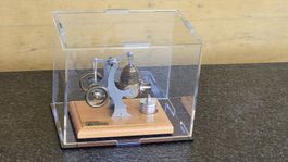 Plexiglas / Acrylbox für Ausstellungsstücke