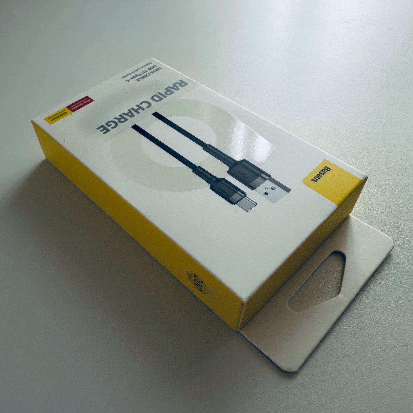 Baseus Kabel: Baseus USB C auf USB A 480Mbps Daten-Schnellladekabel 2m 2A – Neu und originalverpackt aus Basel von MY.AIRPODS.SHOP 2