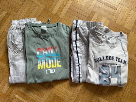 Zwei Pyjamas langarm 146/152