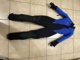Tauchanzug Aqualung