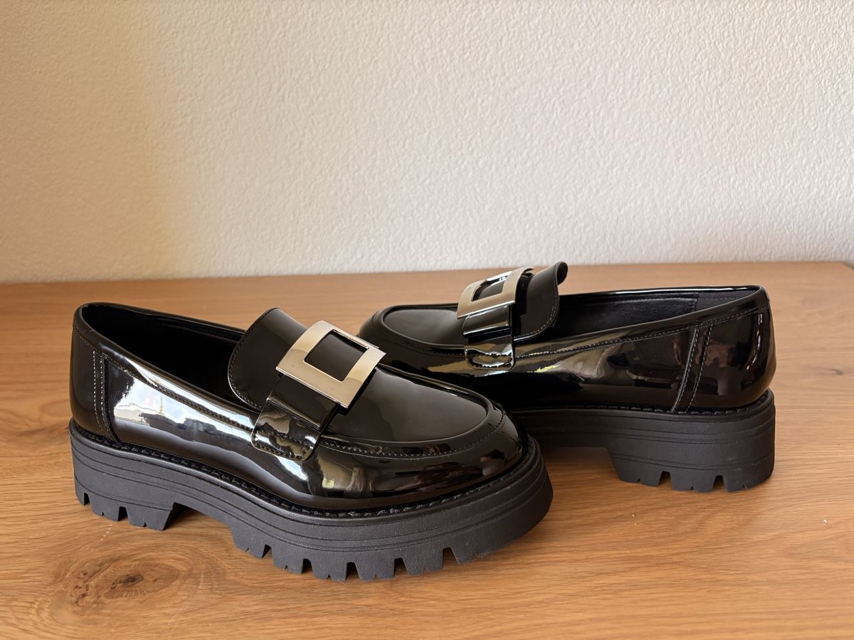 Scarpe da donna: Damenschuhe – Nuovo (secondo la descrizione) da Wolfwil venduto da kar_dg85