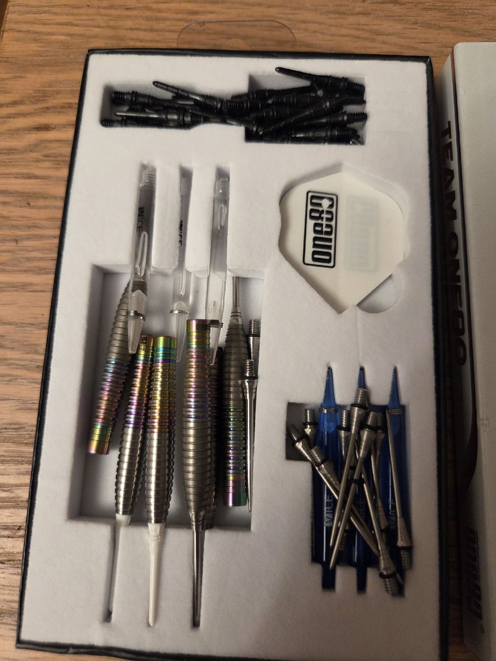 Dart: Darts Team one 80 – Gebraucht aus Engelberg von ursdemar89 1