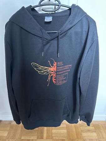 Sweat à capuche taille L