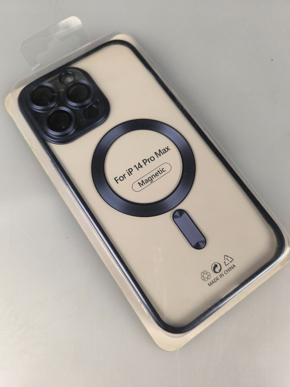 Apple Cover & Protezioni schermo: iPhone 14 Pro Max Hülle Magnetisch Neuwertig – Nuovo e nell'imballaggio originale da Rüti ZH venduto da Restwert_Rueti_ZH 1