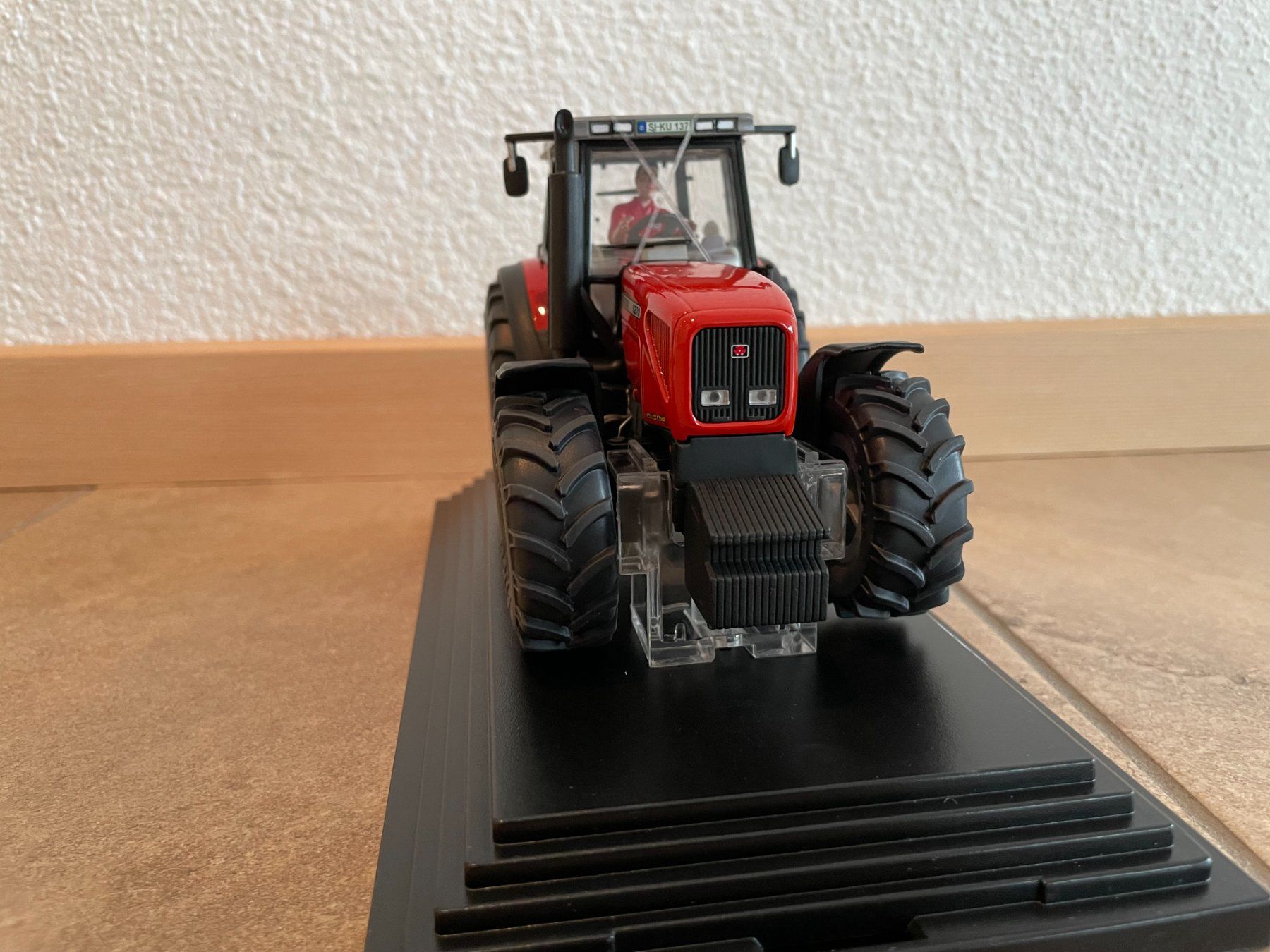 Massey Ferguson Trattori: SIKU Massey Ferguson 8270 Xtra – Nuovo e nell'imballaggio originale da Kreuzlingen venduto da Stefan1150 1