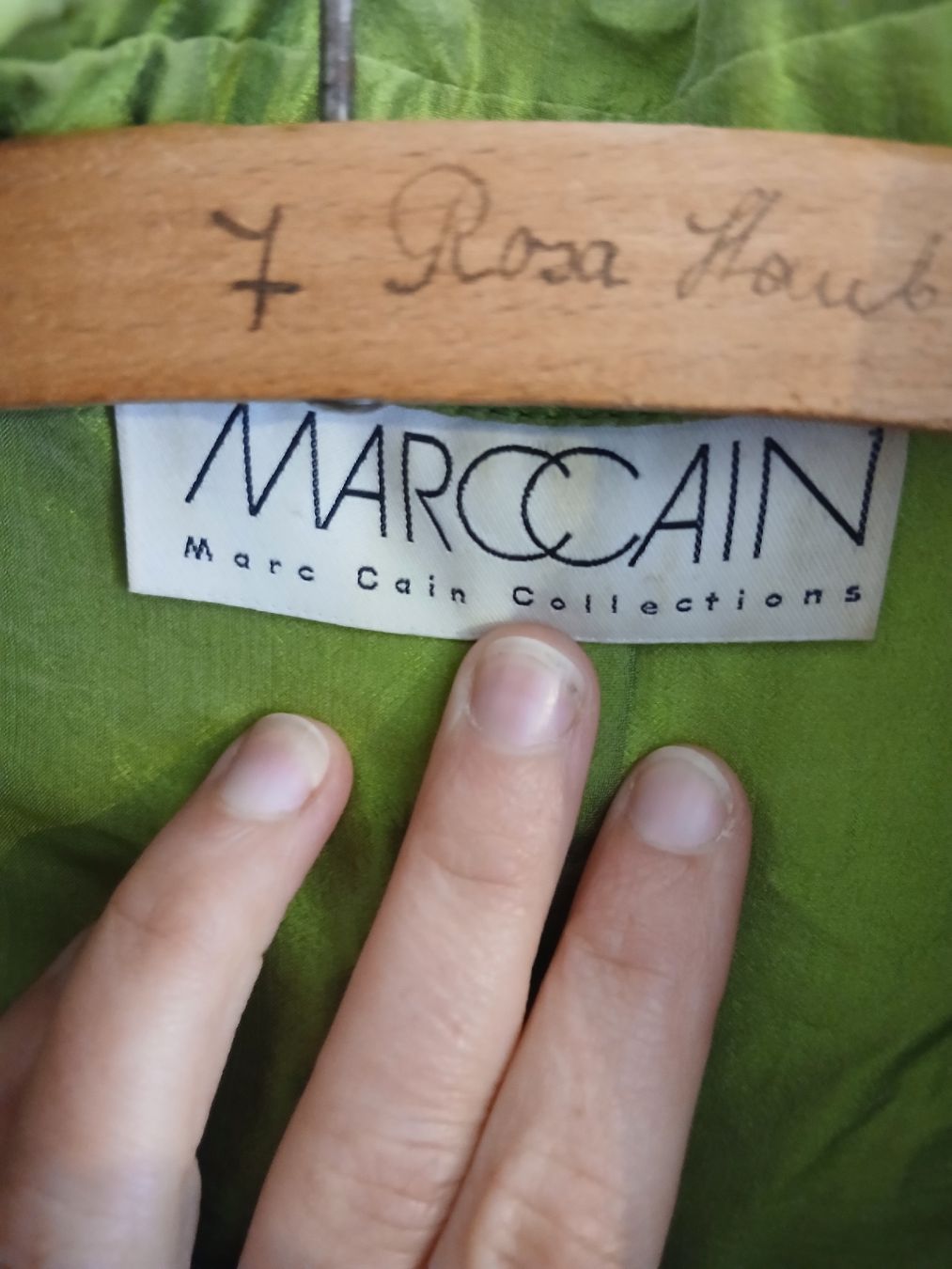 Marc Cain Camicette: Marc Cain Collection Silk Blazer Blouse Size N2 – Nuovo (secondo la descrizione) da Wil SG venduto da tre_g2l7 1