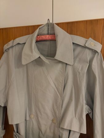 Manteau de pluie dame taille L  ( 40-42  )