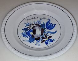 Antiker Zierteller Zum Andenken gewidmet Handmalerei 23cm