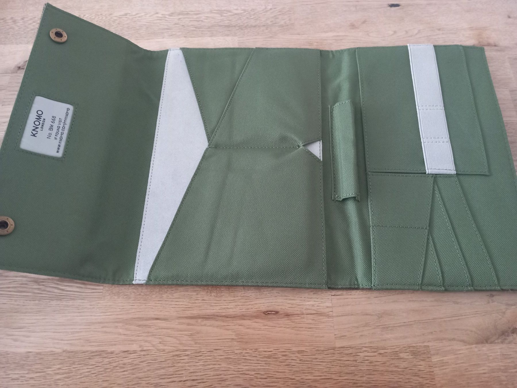 Taschen: Knomo London Organizer/Tablethülle, braun IPAD Mini /8"Table – Neu und originalverpackt aus Thun von Beas-Allerlei 1