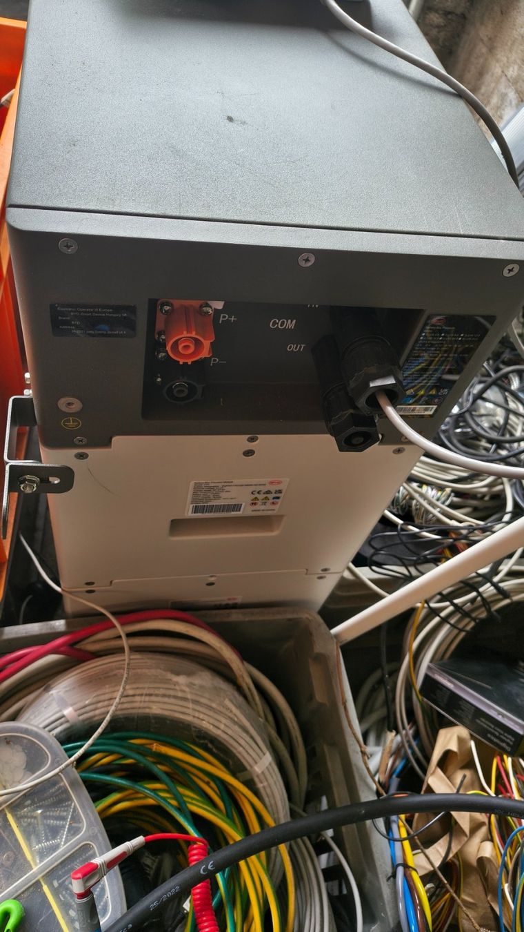 BYD Dispositivi a energia solare: BYD Battery-Box Premium LVS mit 2x 4KWh Speichermodule – Usato da Dottikon venduto da Cometpython 1