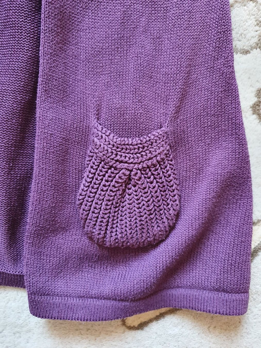 Altro abbigliamento per bambina: Strickjacke/gilet 128-140 – Usato da La Chaux-de-Fonds venduto da MyriamDo 2