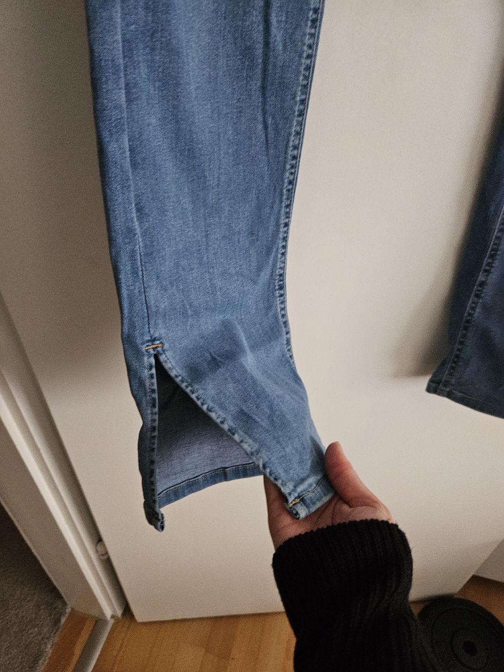 Jeans: Perfect Jeans light Flared/Gr M – Usato da Baar venduto da BlackCat_13 1