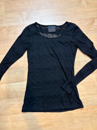 Neu: Langarm-Shirt QUEEN OF DARKNESS Gr. S