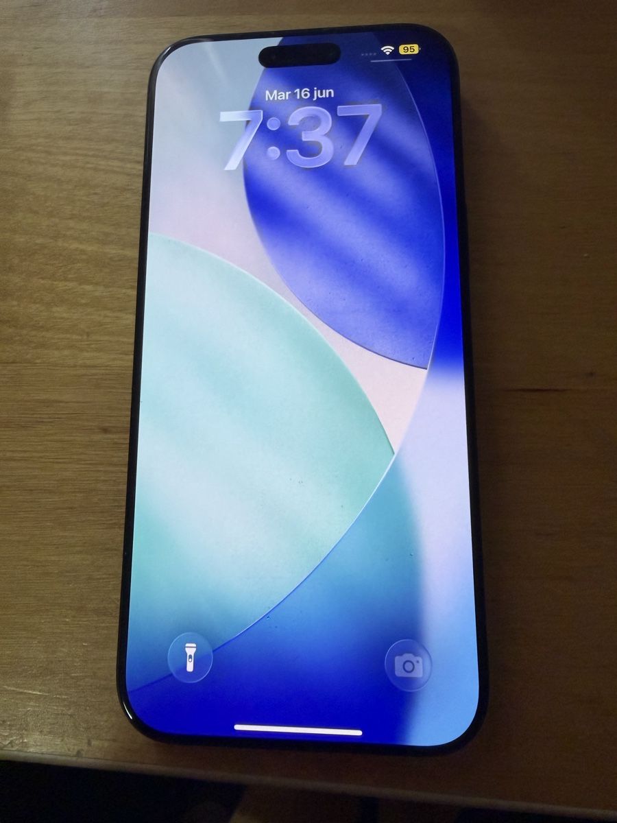 Apple Telefoni cellulari / Smartphones: iPhone 16promax – Nuovo (secondo la descrizione) da Zürich venduto da jos_rk6b 5
