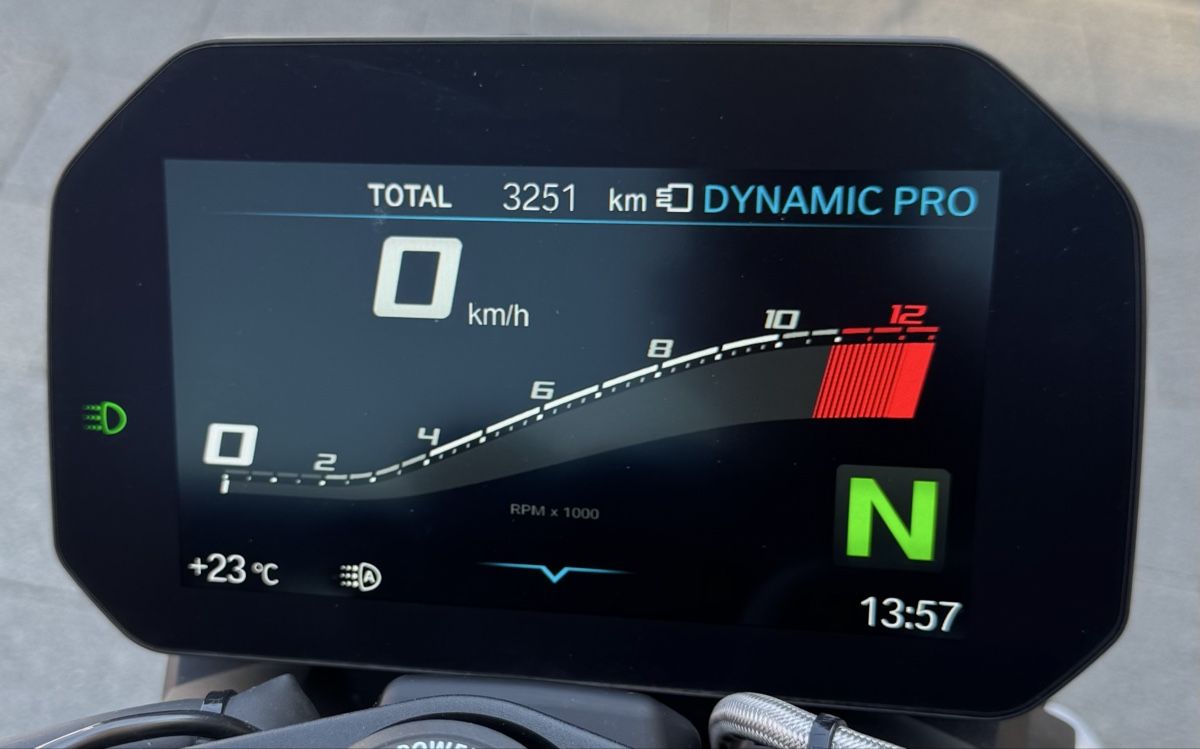 BMW Strasse: BMW S1000R 08.2022 – Gebraucht aus Höfen b. Thun von Tradeseller 4