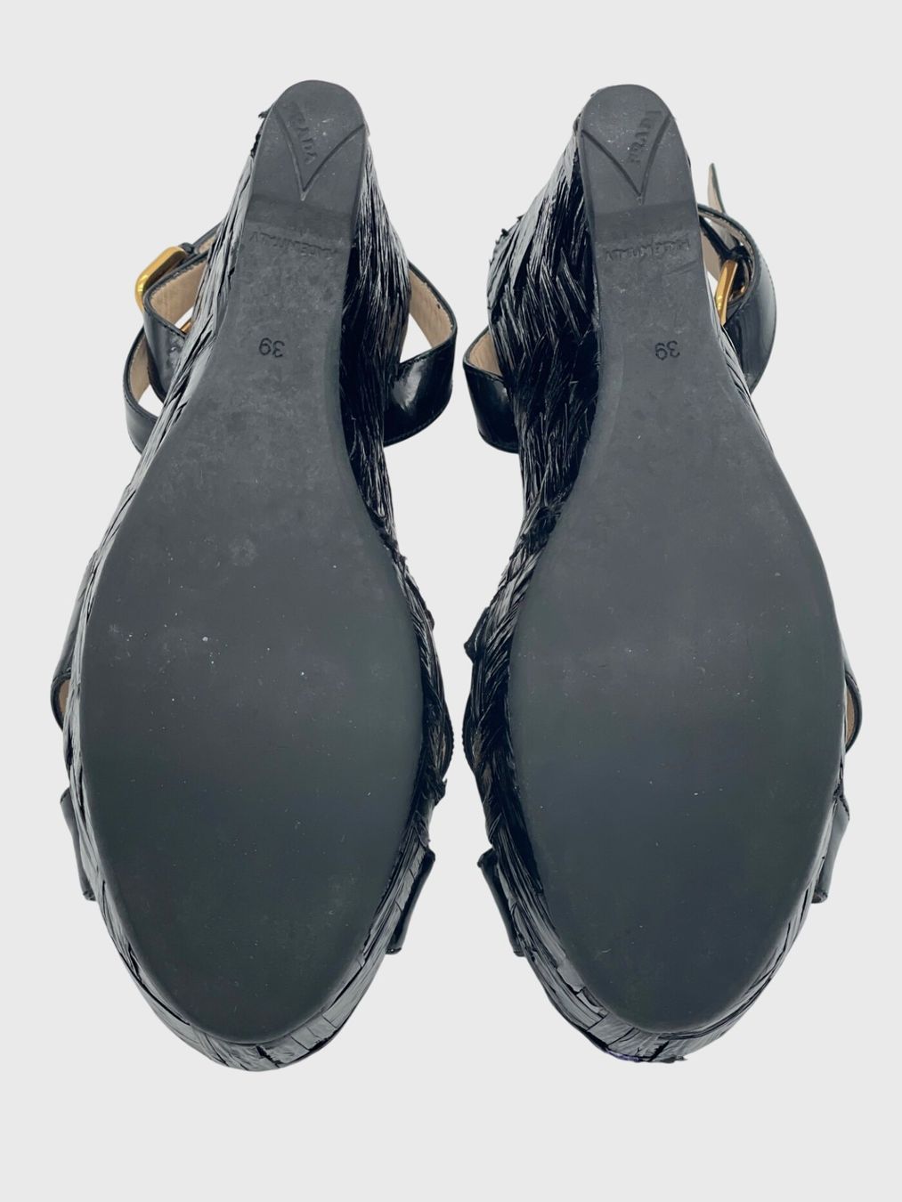 Prada Scarpe da donna: Prada Vernice Sandale mit Absatz EU 39 Schwarz – Usato da Zürich venduto da shoe_shop 6