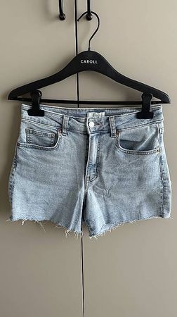 Jeansshorts von H&M in Grösse 40