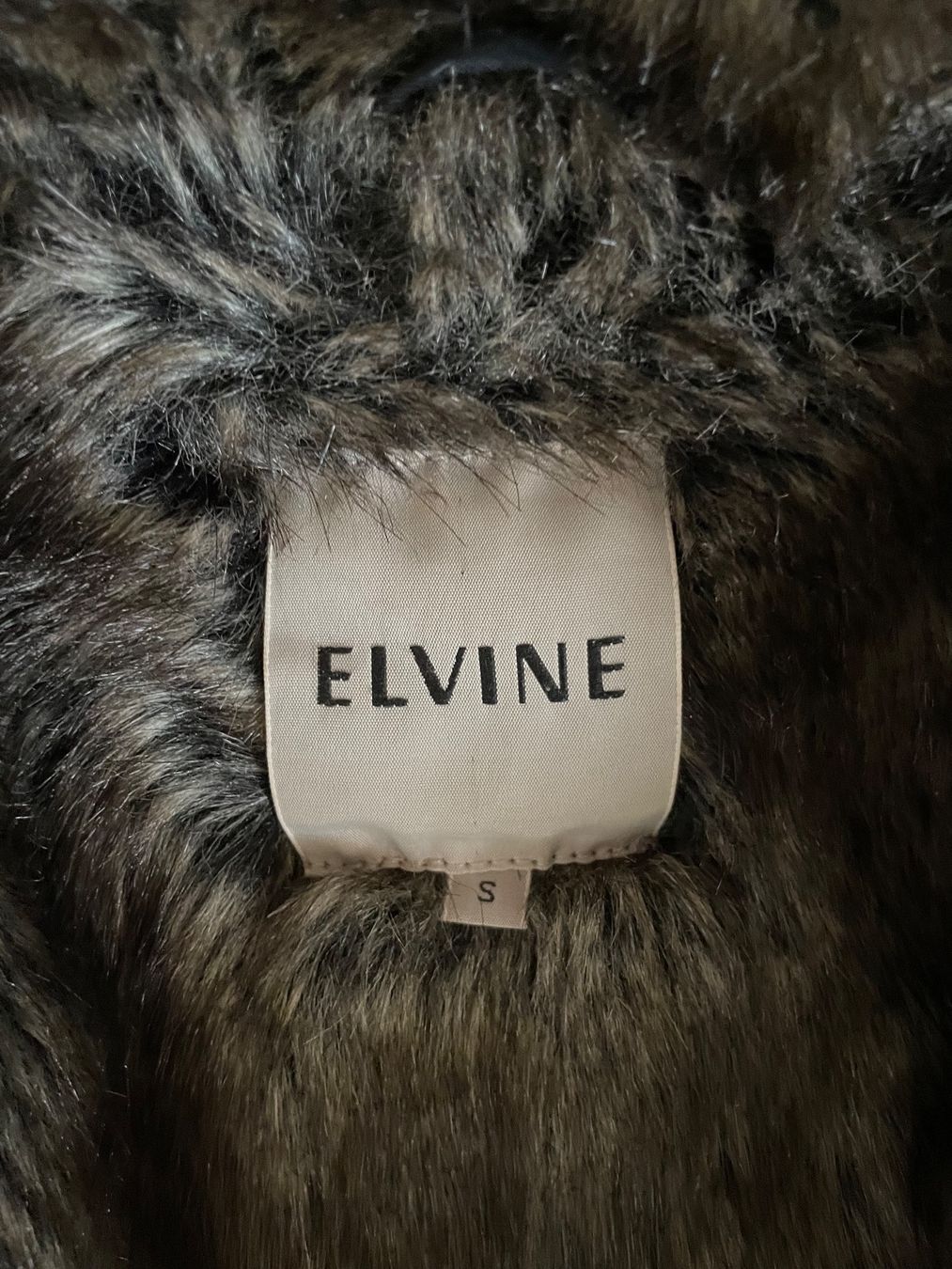 Jacken: Warme Elvine Winterjacke NP 400.- – Gebraucht aus Attiswil von Cheech3072 2