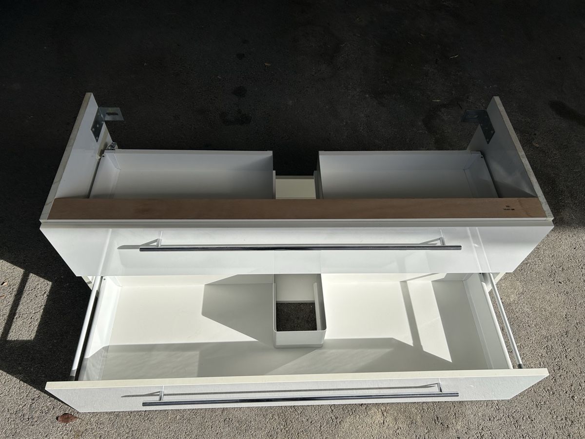 Armadietti a specchio: Meuble salle de bain  – Usato da mont sur rolle venduto da stiankr23 2