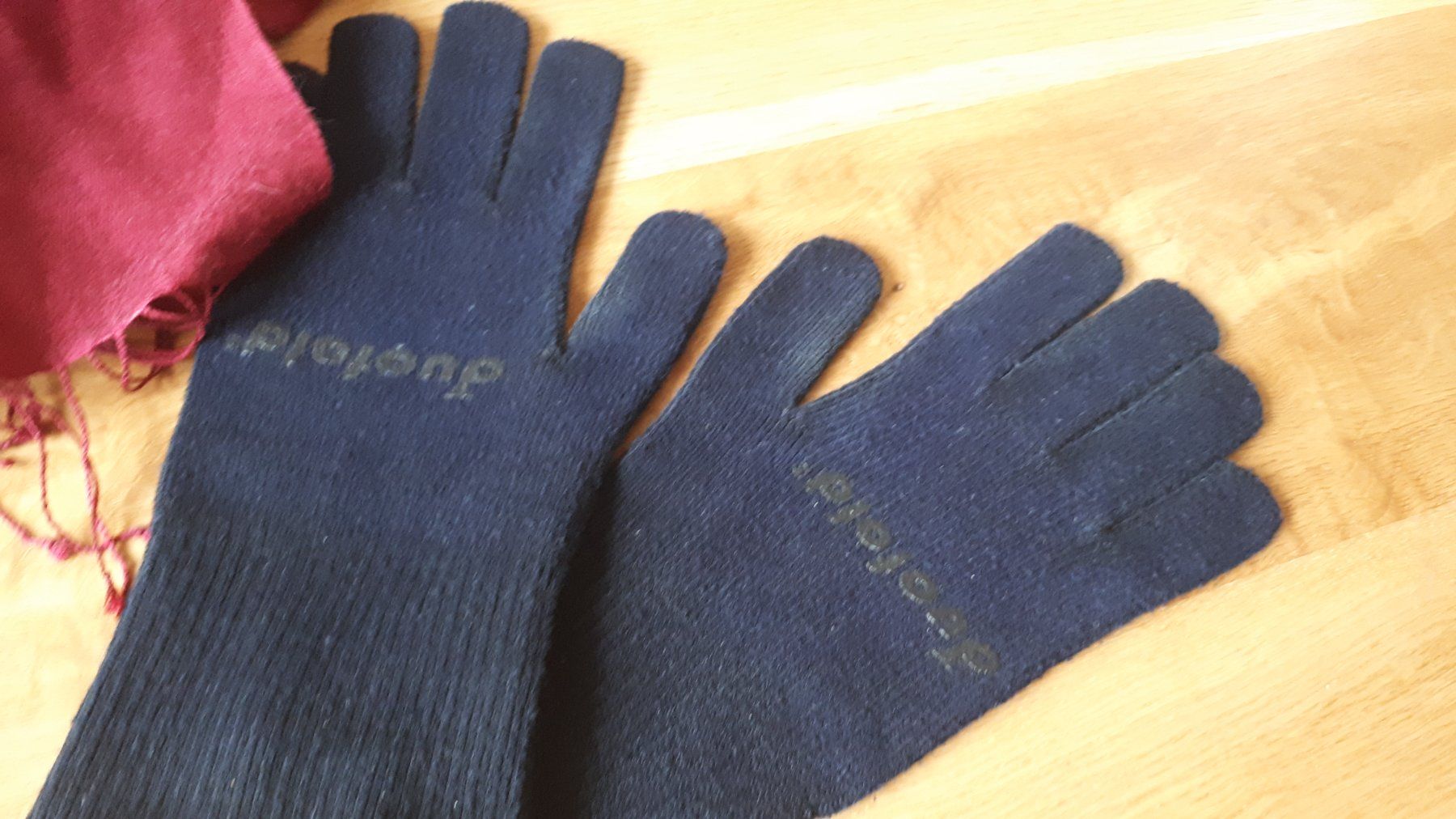 Guanti & manicotti: Damen Fingerhandschuhe, schwarz – Usato da Mühlethal venduto da prackendorf 4