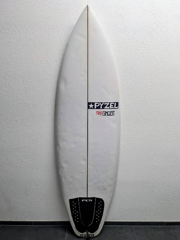 Surfboards & Schwimmbrette: Pyzel Mini Ghost – Gebraucht aus Stans von Blackspeedy 1