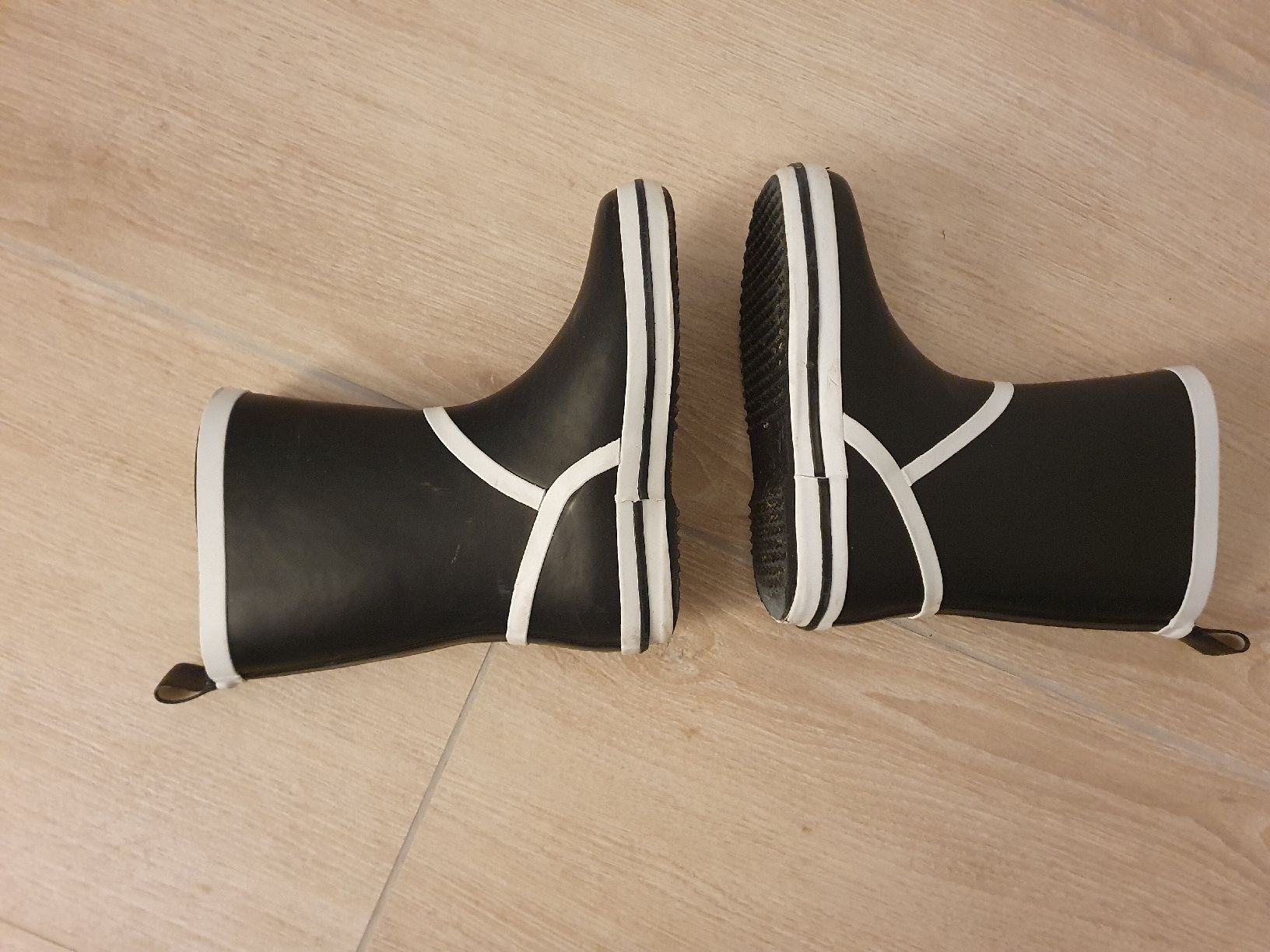 Schuhe für Jungen: Bottes de pluie Moby Dick, taille 22 – Neu (gemäss Beschreibung) aus Neuchâtel von viv_zf9x 1