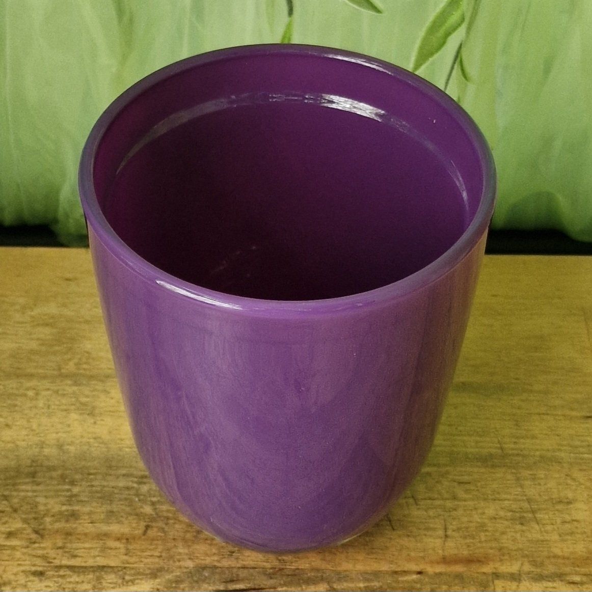 Vasi per fiori: Violetter Pflanzentopf – Usato da Merlischachen venduto da Sheavy 2