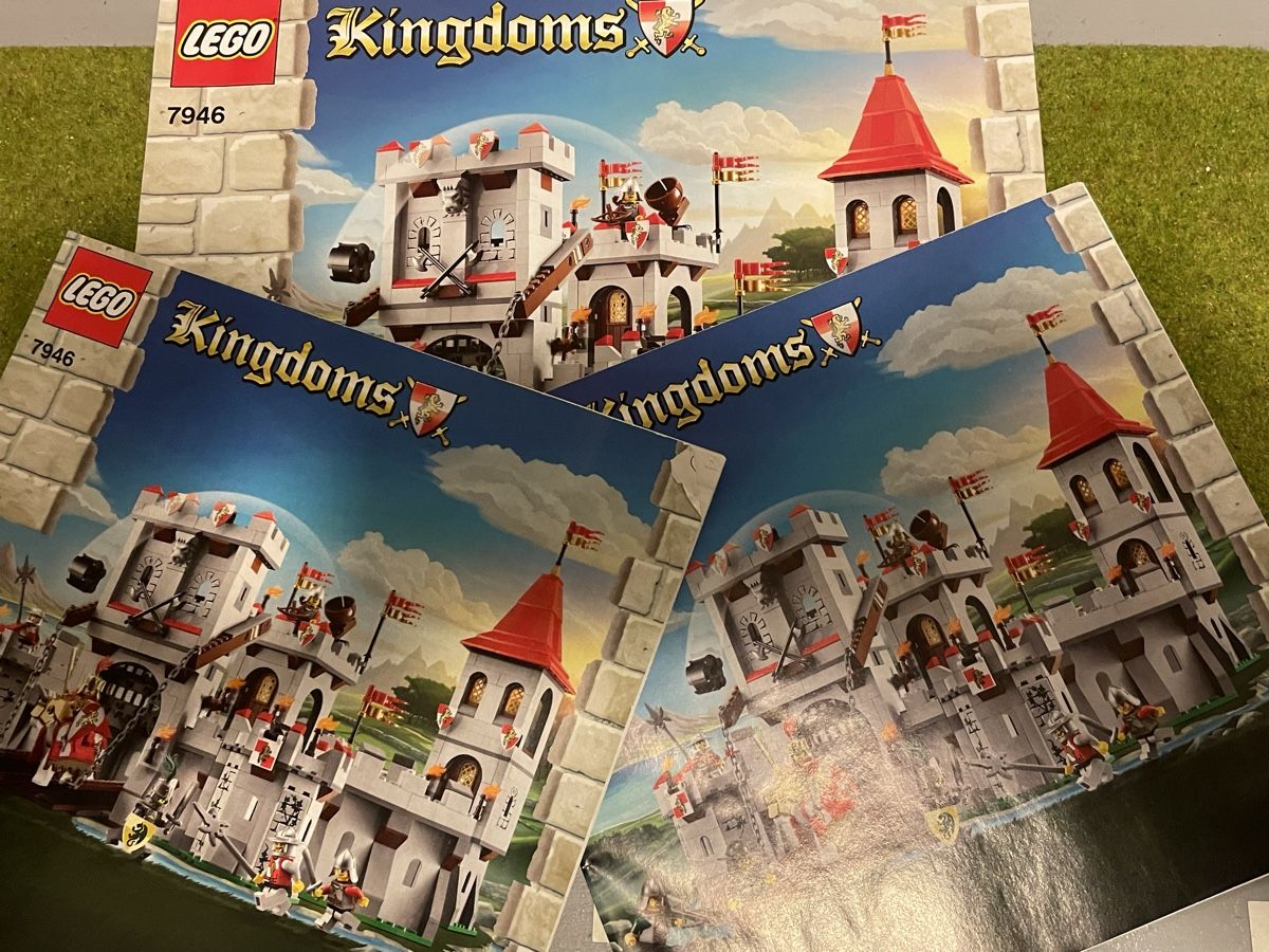 Lego Giocattoli: Lego Burg Kingdom 7946 – Usato da Gelterkinden venduto da Schatzsucher01