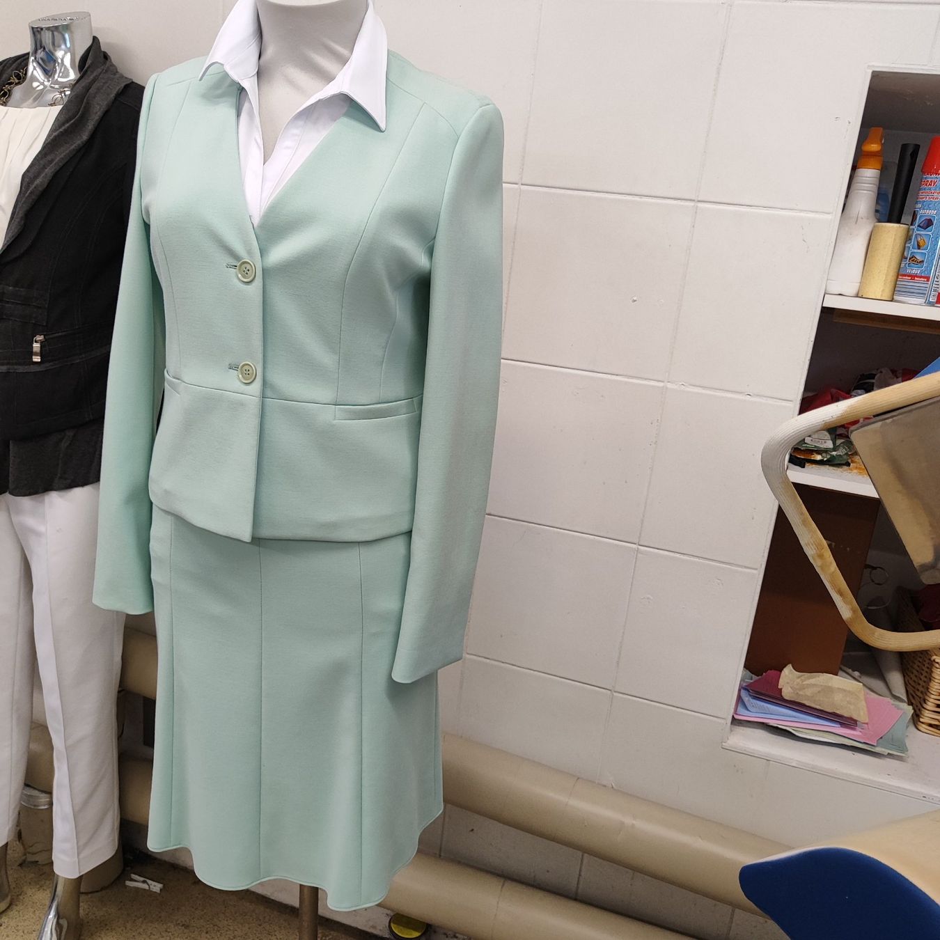 Costumi: gerry Weber Kostüme GR 34 /36 – Nuovo (secondo la descrizione) da Langnau am Albis venduto da Judithsebi 2