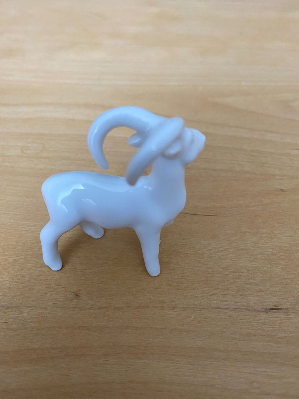 KPM Figuren: Steinbock Figur Porzellan Sternzeichen – Gebraucht aus Ibach von jansim 2