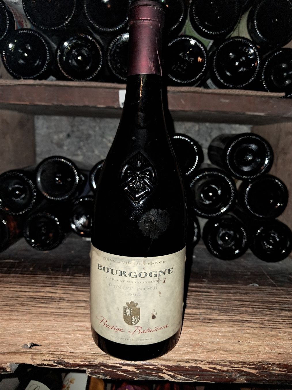 Wein: Bourgogne Pinot Noir Prestige Bataillard 1995 – Neu und originalverpackt aus Le locle von juliensaran