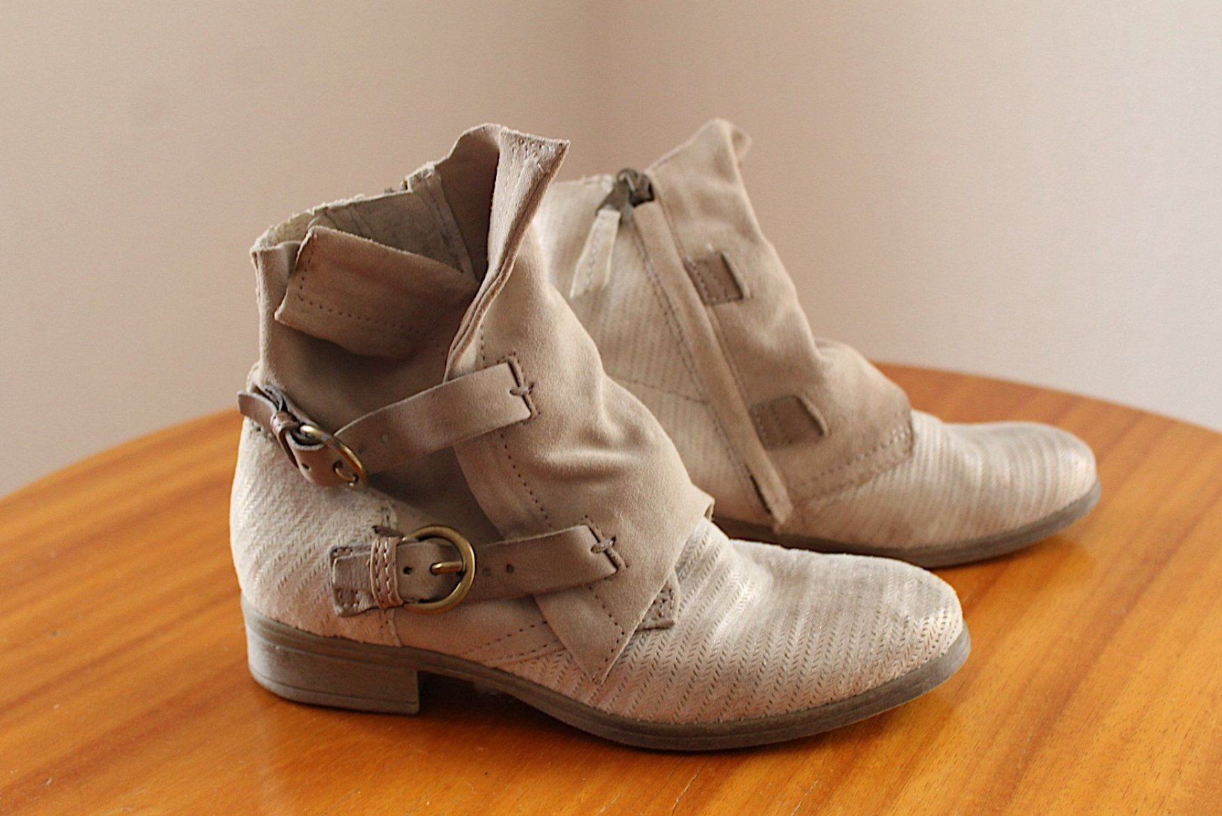 Scarpe da donna: Sommerkind. Damen Schuhe Gr. 37 – Usato da Locarno venduto da madame-tus-sauds