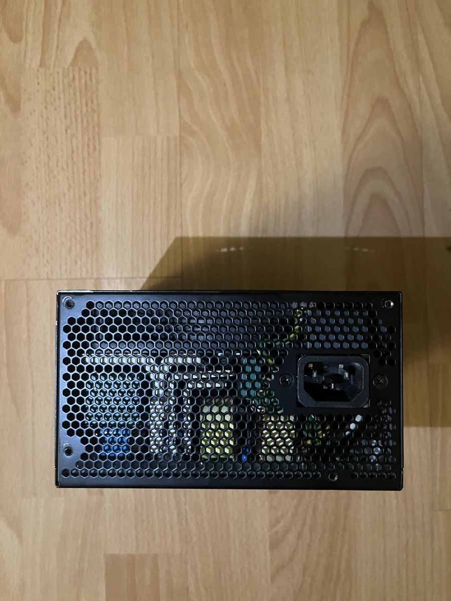 Composants électroniques: SilverStone Strider Plus 850W - Vollmodular - 80 Plus Silver – D'occasion à Zürich par rtinise 5