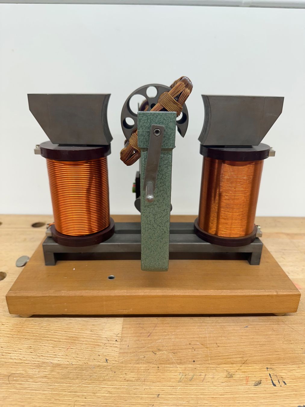 Kit di modellismo & Modellini statici: Lehrmittel Elektromagnetismus / Transformator Modell – Usato da Bern venduto da car_5tt7 2