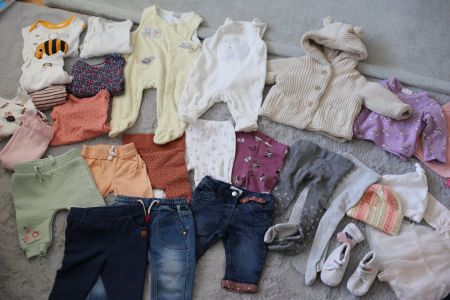 Babykleiderpaket Mädchen 32-teilig Herbst/Winter, Gr. 62/68