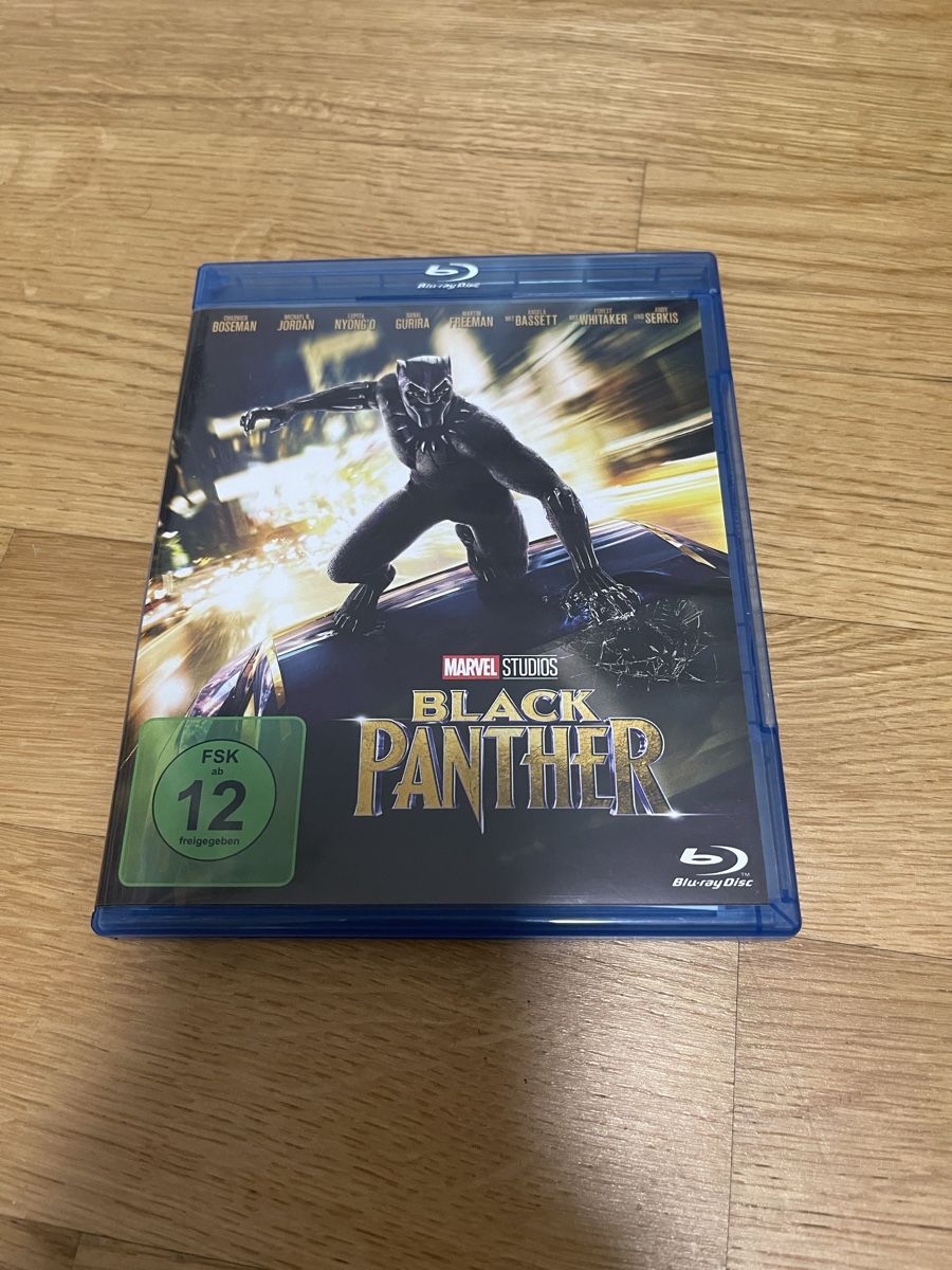Tutti i DVDs: Black Panther - Blue Ray – Usato da Greifensee venduto da mjo_slb7