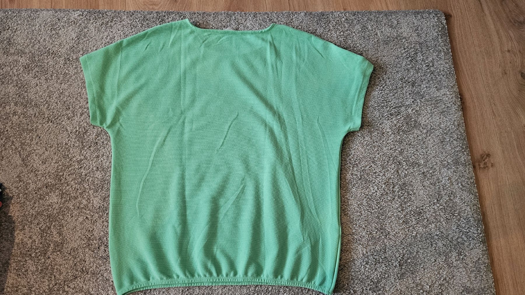 T-shirt: Grünes Damen Oberteil – Nuovo (secondo la descrizione) da Sax venduto da Kieselstei 2
