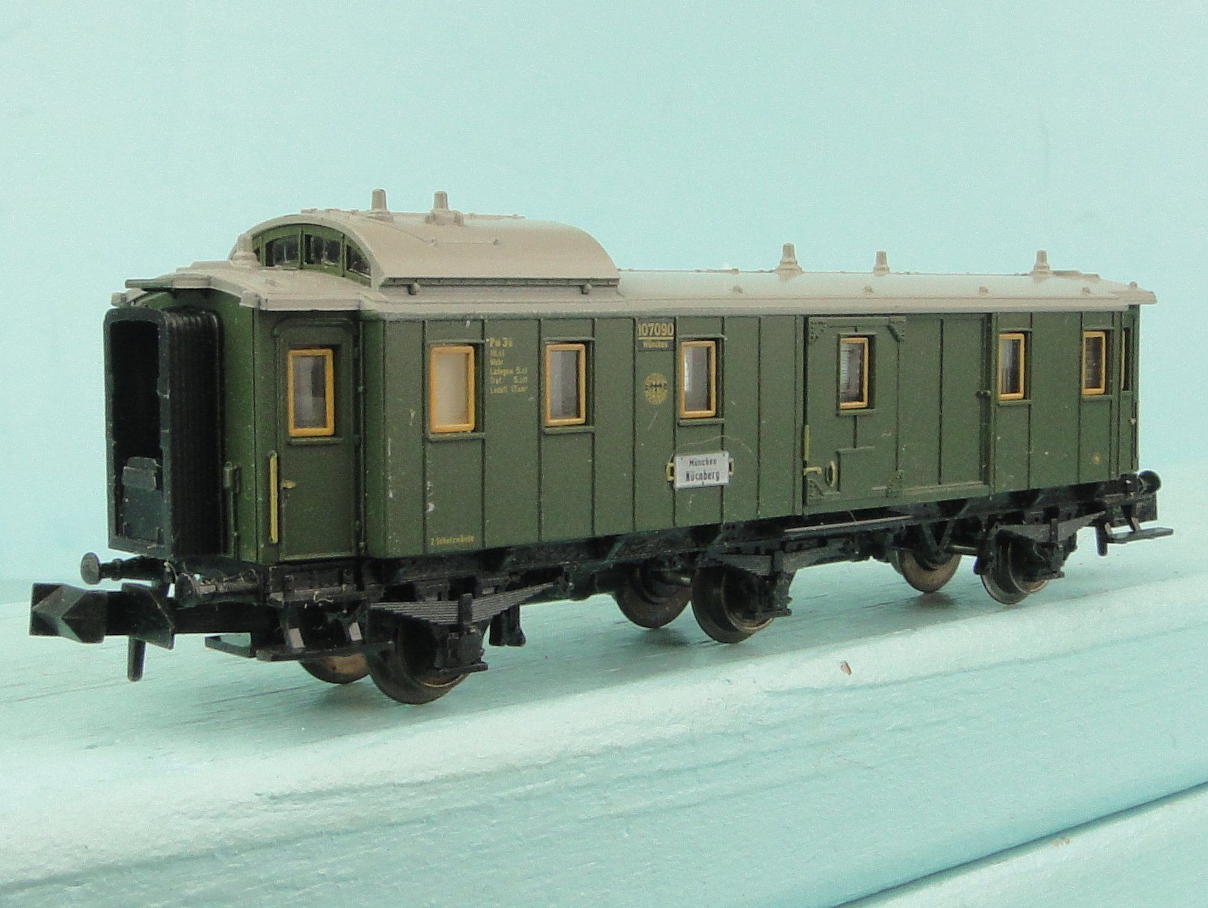 Trix Modellini di ferrovie: Minitrix 4 X DRG Wagen – Usato da Bülach venduto da Albitrain 1