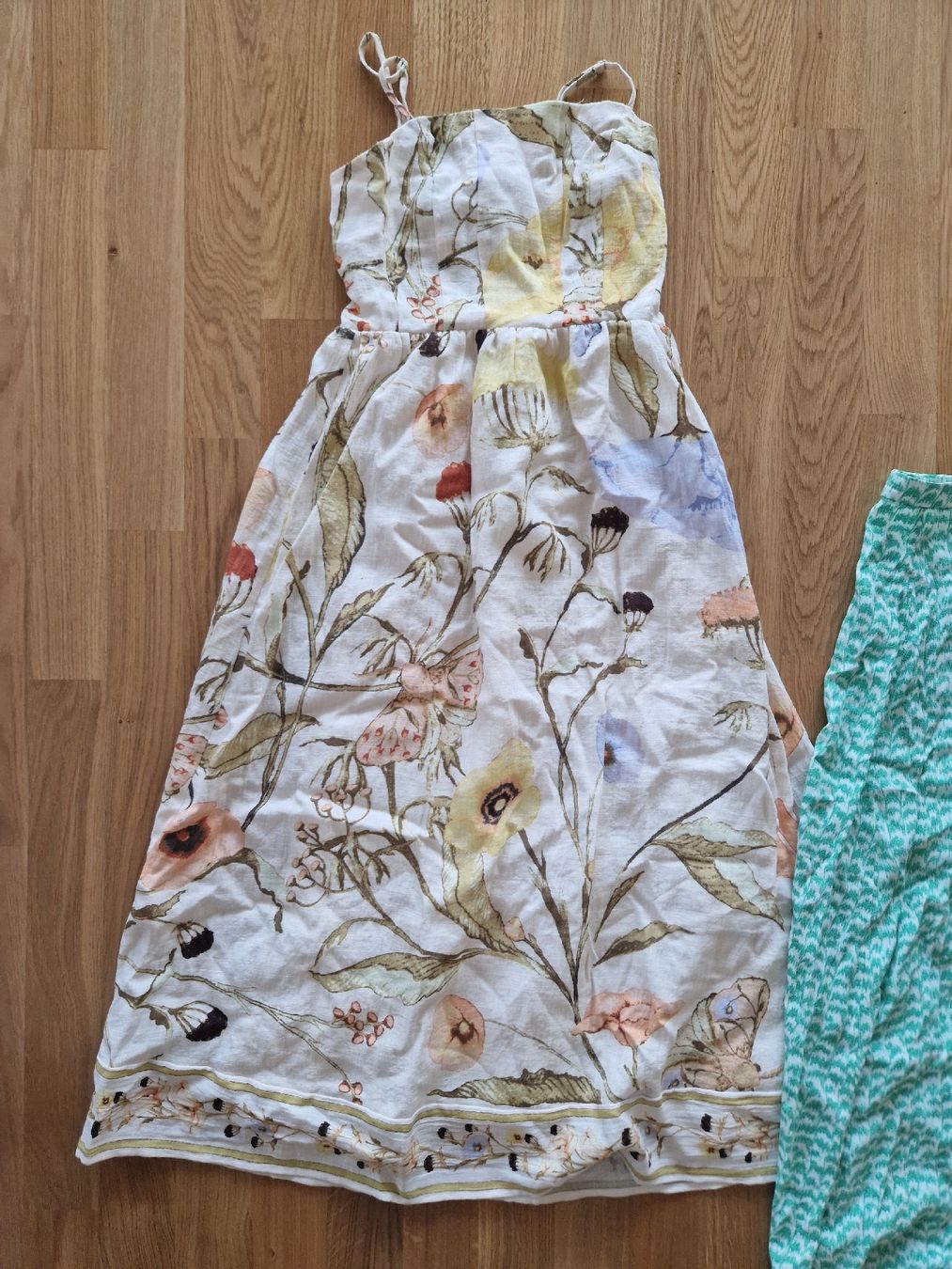 H&M Lotti & Set di vestiti: Kleiderpaket XS – Usato da Zürich venduto da akaebi 1