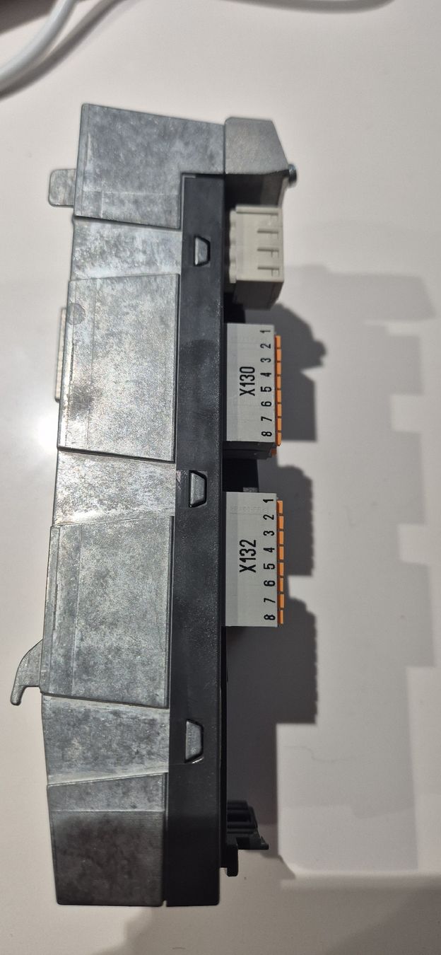 Siemens Sistema di controllo: SIEMENS SINAMICS CU305 DP – Usato da Berlens venduto da ETE68 3